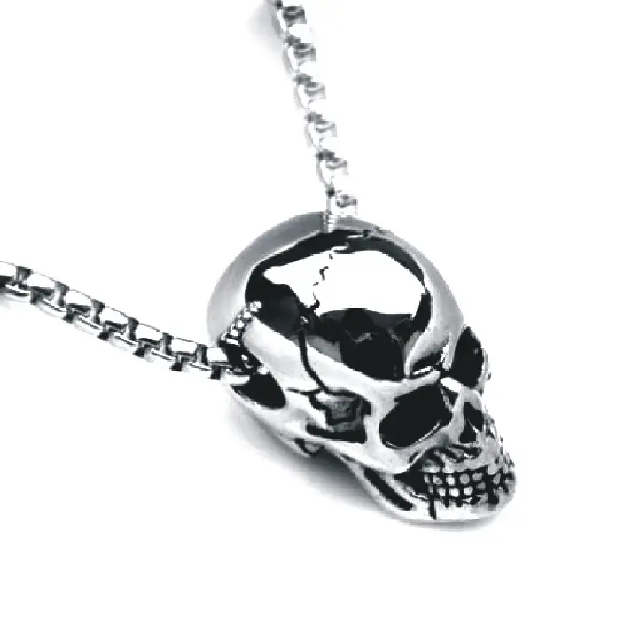 Steel skull necklace