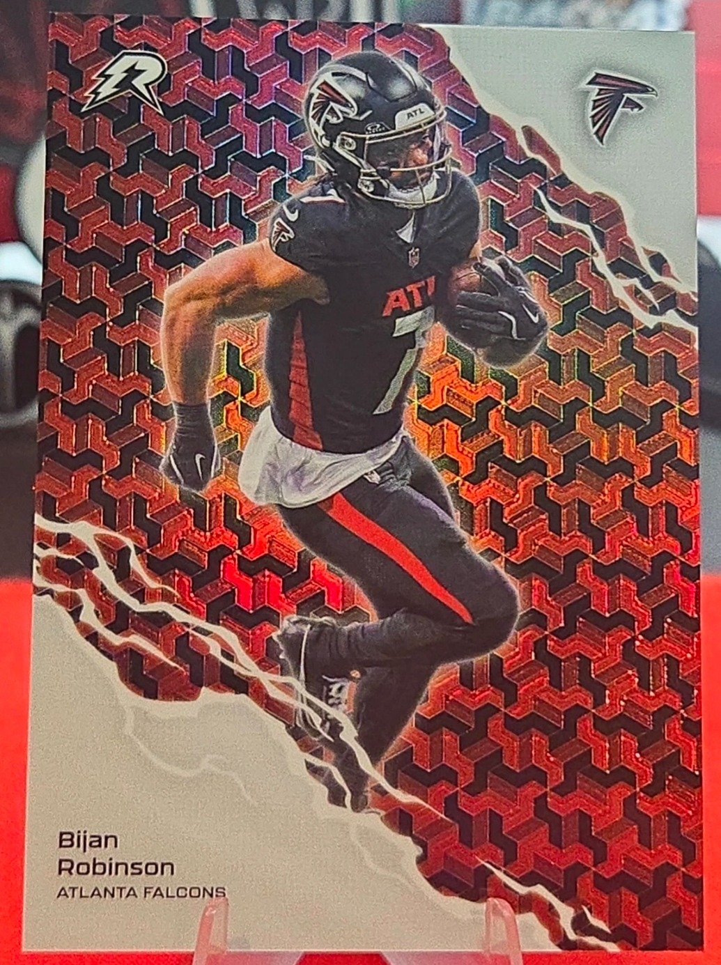 2025 Topps Resurgence Football Bijan Robinson Case Hit #P-20 Perfect Fits Insert Atlanta Falcons