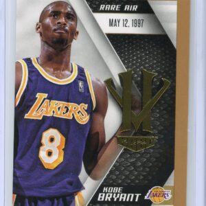 2015-16 Panini Kobe Herovillain Kobe Bryant Lakers Unleash The Hero Card #2